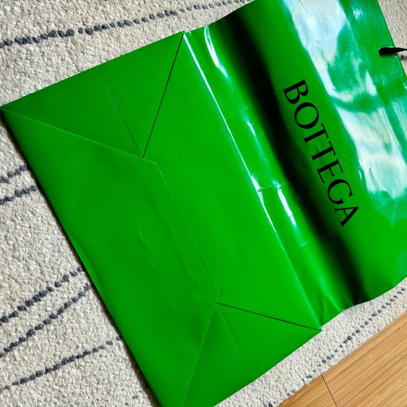 Authentic Bottega Veneta XXL shopping bag 2023 - Picture 4 of 5